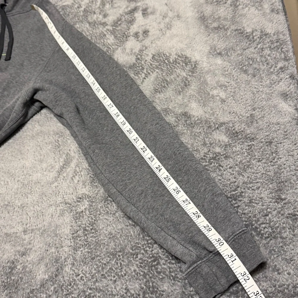 Nike Men's Gray Pullover Hoodie Neon Green Swoosh Logo Embroidered‎ Size XL